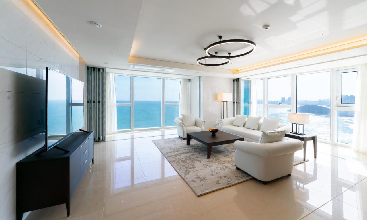 Grand Lct Residence Busan Exterior foto
