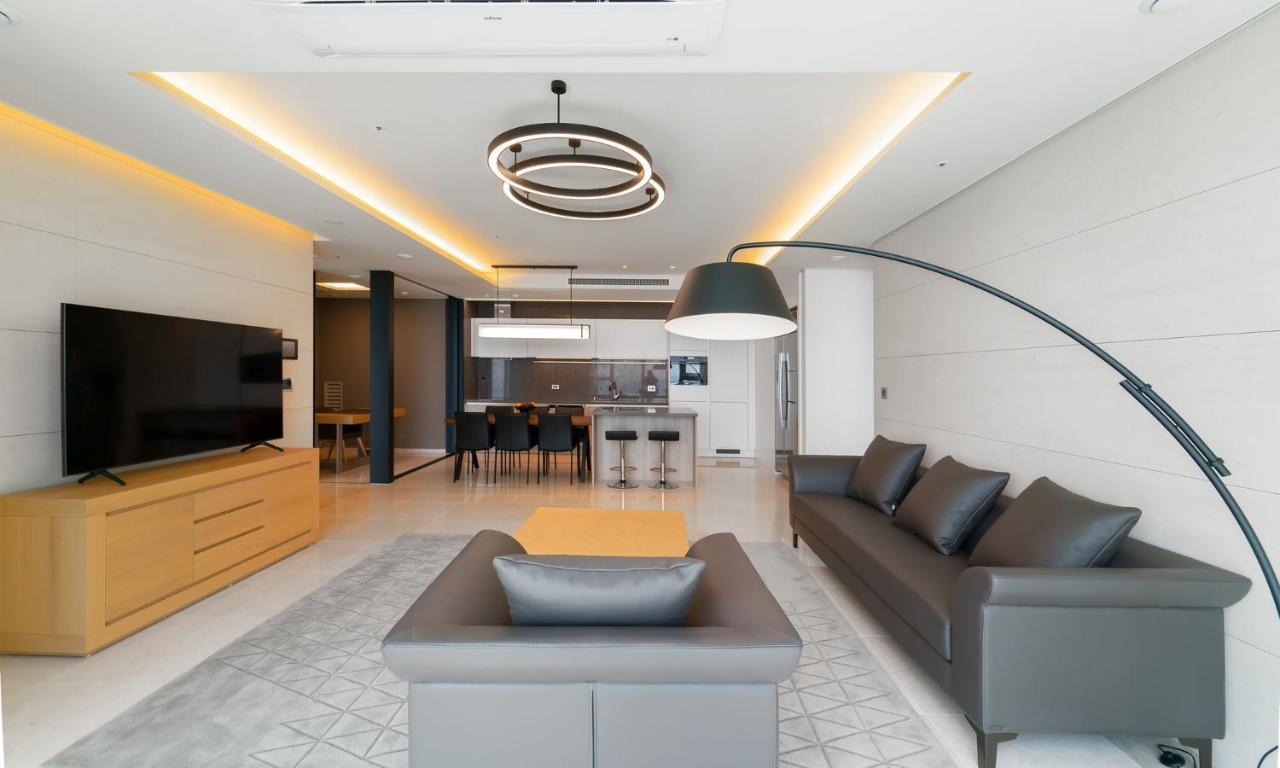 Grand Lct Residence Busan Exterior foto