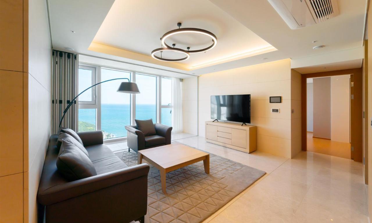 Grand Lct Residence Busan Exterior foto