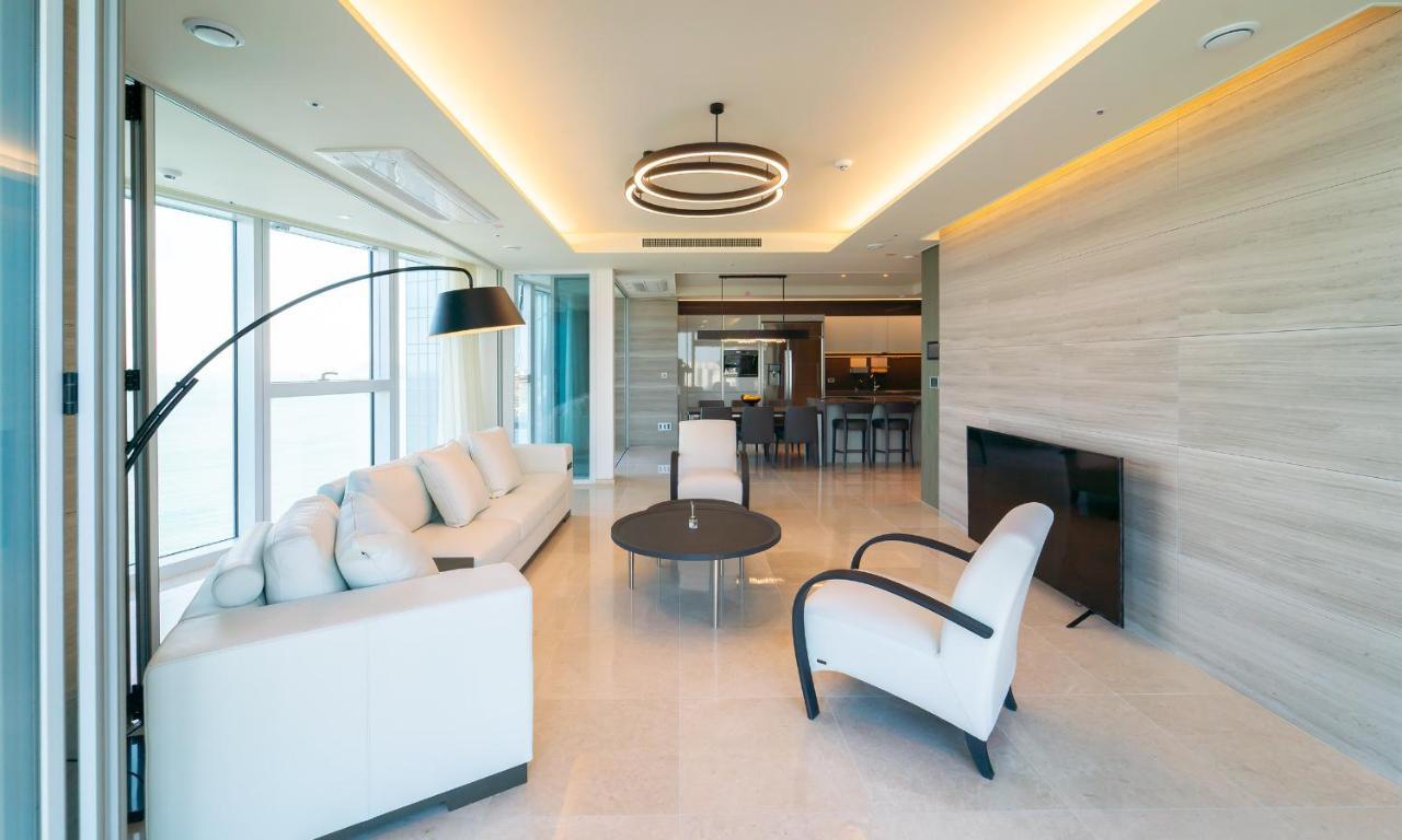 Grand Lct Residence Busan Exterior foto
